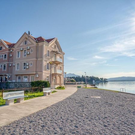Tivat Star Ξενοδοχείο Εξωτερικό φωτογραφία